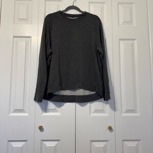 Lou & Grey Charcoal sweatshirt. XL  E26